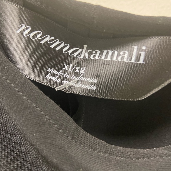 Norma Kamali, black batwing dolman sleeve extra large top - Picture 2 of 4